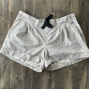 Lululemon Spring Break Away Shorts